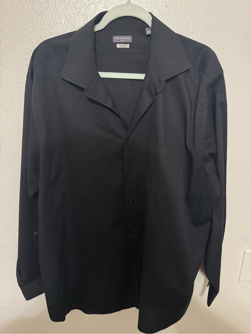 Van Heusen Flex Stretch Men's Slim Fit Button Up Shirt Black Size 18 34/35